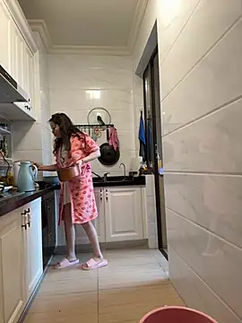 aa520uv online show from 04-22-26, 02:58