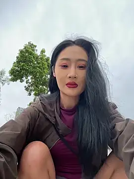 Snapshot of linger-23 chatting on 10-23-25, 06:02 linger-23 online show from 10-23-25, 06:02