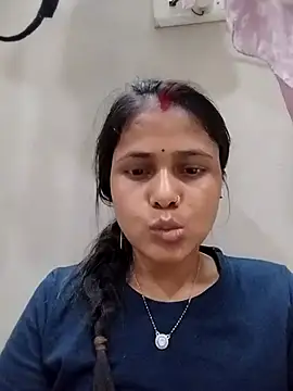 Snapshot of Ayeshaji chatting on 02-06-26, 05:49 Ayeshaji online show from 02-06-26, 05:49