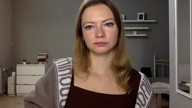 MillieShow online show from 11-16-25, 03:06