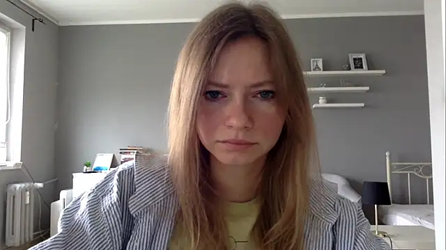 Snapshot of MillieShow chatting on 03-29-26, 07:08 MillieShow online show from 03-29-26, 07:08