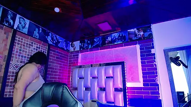 kriss sweetboobs10 online show from 03-30-26, 12:50