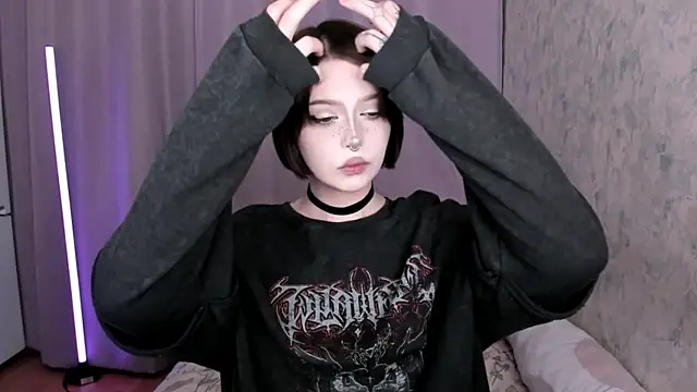 Snapshot of amelia_mays_xx chatting on 06-17-26, 06:09 amelia mays xx online show from 06-17-26, 06:09