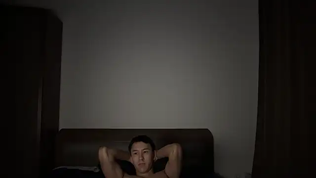 Snapshot of aliktasty chatting on 03-14-25, 05:57 aliktasty online show from 03-14-25, 05:57