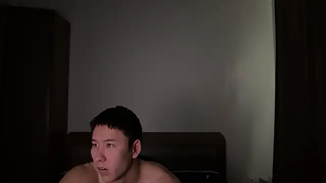 Snapshot of aliktasty chatting on 03-16-25, 09:05 aliktasty online show from 03-16-25, 09:05