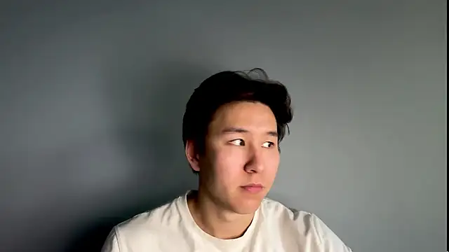 Snapshot of aliktasty chatting on 09-25-25, 03:16 aliktasty online show from 09-25-25, 03:16