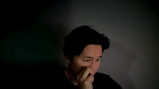 Snapshot of aliktasty chatting on 10-17-25, 06:21 aliktasty online show from 10-17-25, 06:21