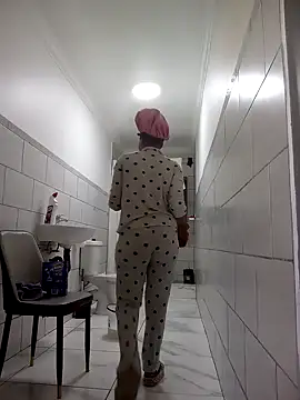 Hotytoty26 online show from 10-08-25, 10:57