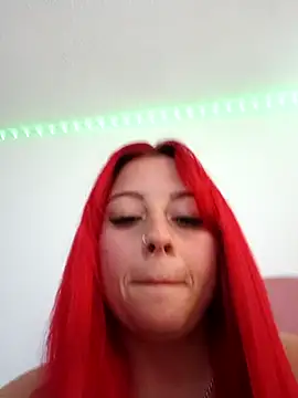 Snapshot of LEIDY_LORENA chatting on 10-25-25, 06:46 LEIDY LORENA online show from 10-25-25, 06:46