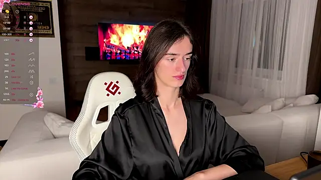 Snapshot of TwinTemptations chatting on 10-11-25, 07:01 TwinTemptations online show from 10-11-25, 07:01