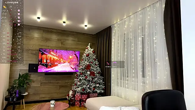 Snapshot of TwinTemptations chatting on 12-15-25, 08:24 TwinTemptations online show from 12-15-25, 08:24