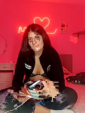 Snapshot of MeCherryy chatting on 09-21-25, 07:48 MeCherryy online show from 09-21-25, 07:48