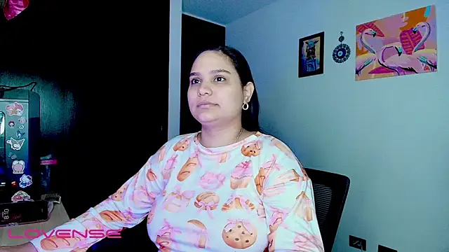 ashliecooperrr online show from 12-16-25, 01:10