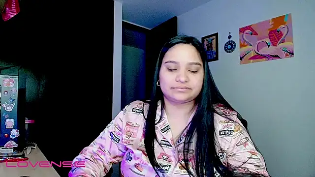 Snapshot of ashliecooperrr chatting on 12-20-25, 02:29 ashliecooperrr online show from 12-20-25, 02:29