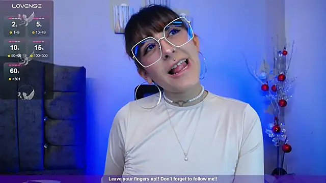 Snapshot of Hairydoll_ chatting on 01-08-26, 04:42 Hairydoll online show from 01-08-26, 04:42