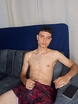 Snapshot of Saul_yei chatting on 11-16-25, 05:46 Saul yei online show from 11-16-25, 05:46