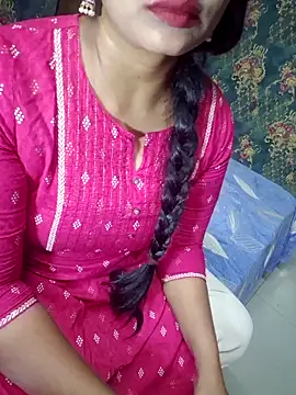 Snapshot of Shalini_telugu09 chatting on 06-14-26, 03:25 Shalini telugu09 online show from 06-14-26, 03:25