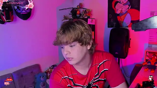 Snapshot of adam_angelssss chatting on 01-13-26, 10:04 adam angelssss online show from 01-13-26, 10:04