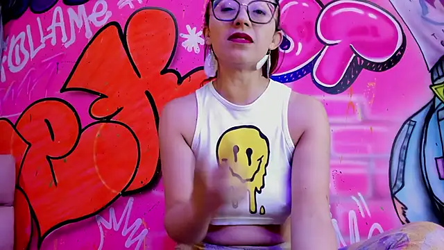 AngelinaBlanc  online show from 09-10-25, 11:54