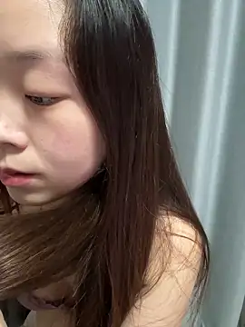 Snapshot of Minnie-66 chatting on 09-18-25, 10:39 Minnie-66 online show from 09-18-25, 10:39