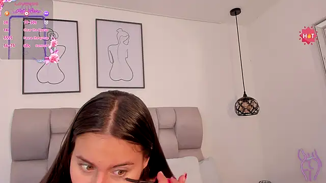 Hanna Evans   online show from 11-24-25, 04:34