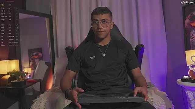 Colstorw  online show from 03-10-26, 10:09