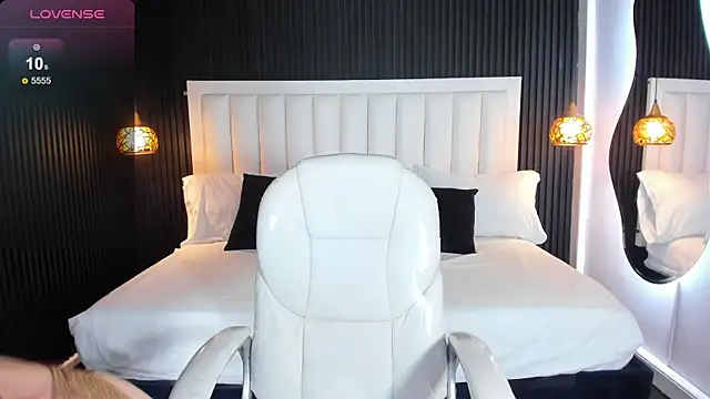 MartinaGracex online show from 11-22-25, 11:15