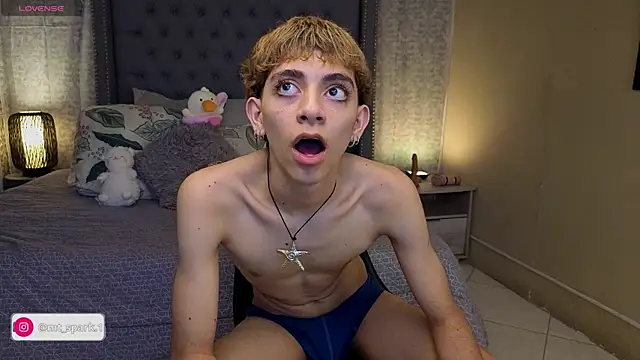 Matty Sparkk online show from 11-18-25, 01:59