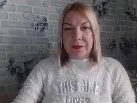 Snapshot of Lillia_Ray chatting on 12-20-25, 11:06 Lillia Ray online show from 12-20-25, 11:06