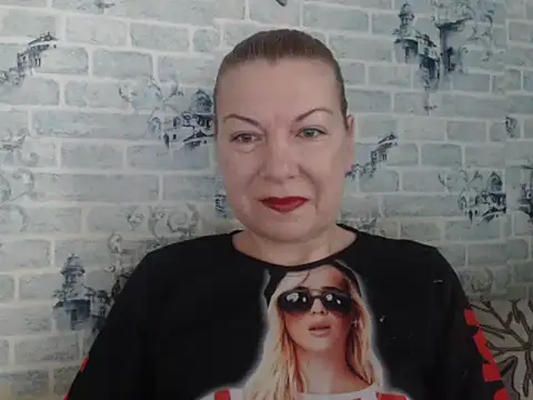 Snapshot of Lillia_Ray chatting on 01-13-26, 09:47 Lillia Ray online show from 01-13-26, 09:47