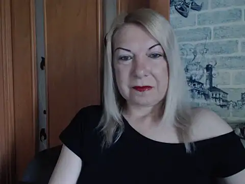 Snapshot of Lillia_Ray chatting on 05-23-26, 08:29 Lillia Ray online show from 05-23-26, 08:29