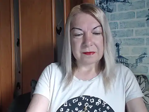 Snapshot of Lillia_Ray chatting on 05-24-26, 05:23 Lillia Ray online show from 05-24-26, 05:23