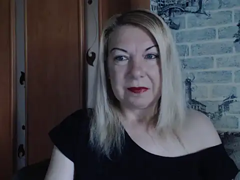 Snapshot of Lillia_Ray chatting on 06-14-26, 07:21 Lillia Ray online show from 06-14-26, 07:21