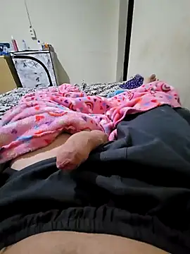 chrisss6674 online show from 04-10-26, 04:01