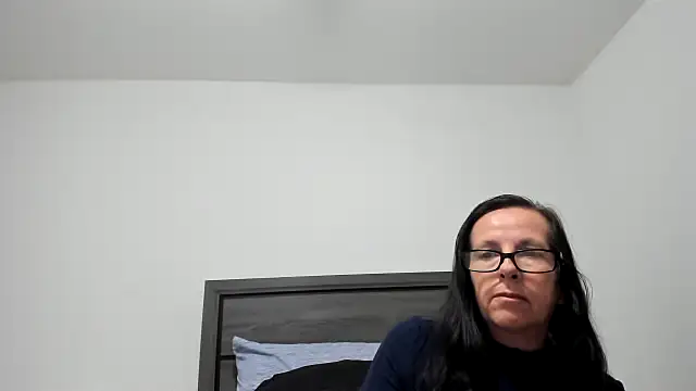 peachgoddess online show from 10-04-25, 03:37