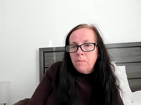 Snapshot of peachgoddess chatting on 12-22-25, 10:29 peachgoddess online show from 12-22-25, 10:29