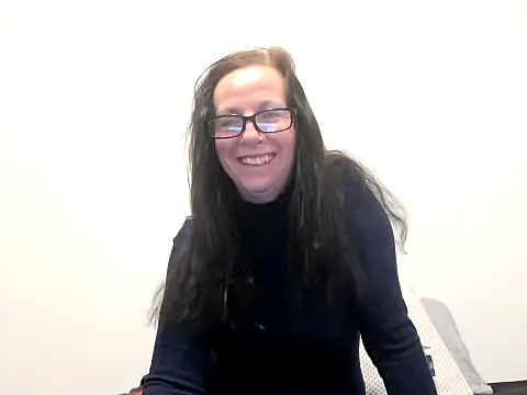 Snapshot of peachgoddess chatting on 02-03-26, 01:16 peachgoddess online show from 02-03-26, 01:16