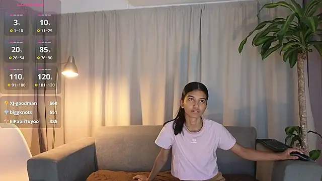 YuliethPetite online show from 01-09-26, 11:13