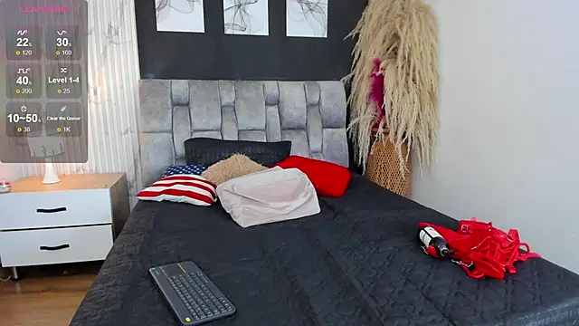Snapshot of mia_gatess chatting on 03-19-25, 12:45 mia gatess online show from 03-19-25, 12:45