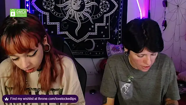 lovelockedlips online show from 10-15-25, 04:34