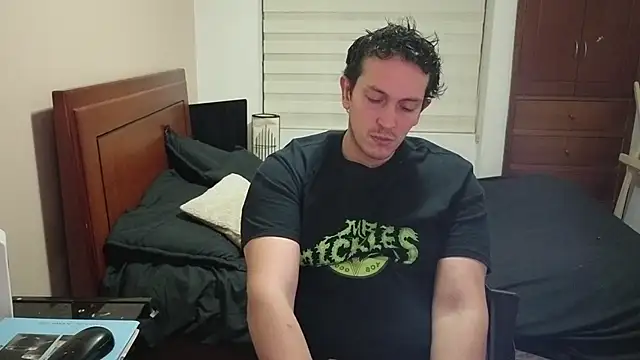 hardaftercum online show from 05-24-26, 12:37