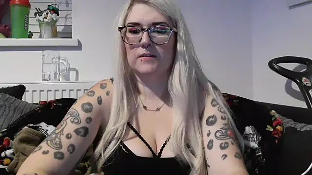 Sizzling Indie36 online show from 11-01-25, 11:18