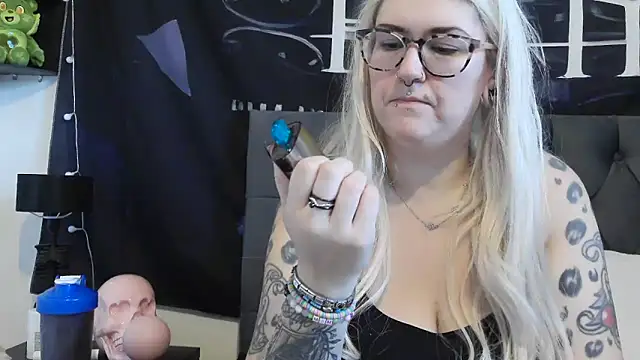 Sizzling Indie36 online show from 11-02-25, 03:47