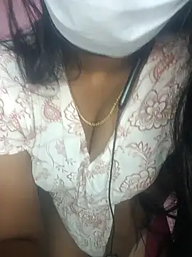 Snapshot of kathijaatamil chatting on 01-14-26, 04:01 kathijaatamil online show from 01-14-26, 04:01