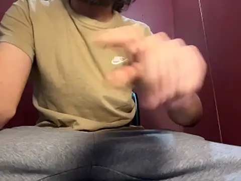 bwcizThrobbing online show from 11-21-25, 03:38