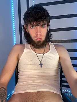 Snapshot of bwcizThrobbing chatting on 03-08-26, 01:26 bwcizThrobbing online show from 03-08-26, 01:26