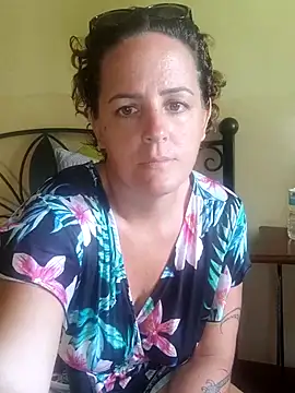 emiliemilf online show from 02-13-26, 07:54