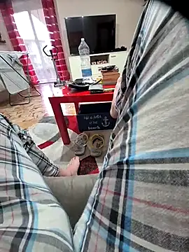 Snapshot of Maurzio@xh chatting on 03-15-25, 04:10 Maurzioxh online show from 03-15-25, 04:10