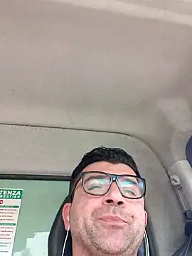 Maurzioxh online show from 04-16-26, 11:00