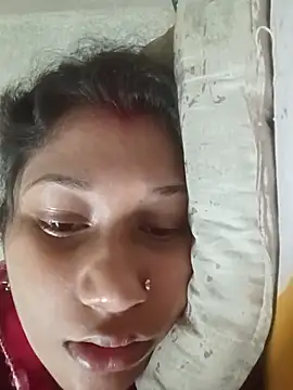 adrija94 online show from 11-11-25, 02:06